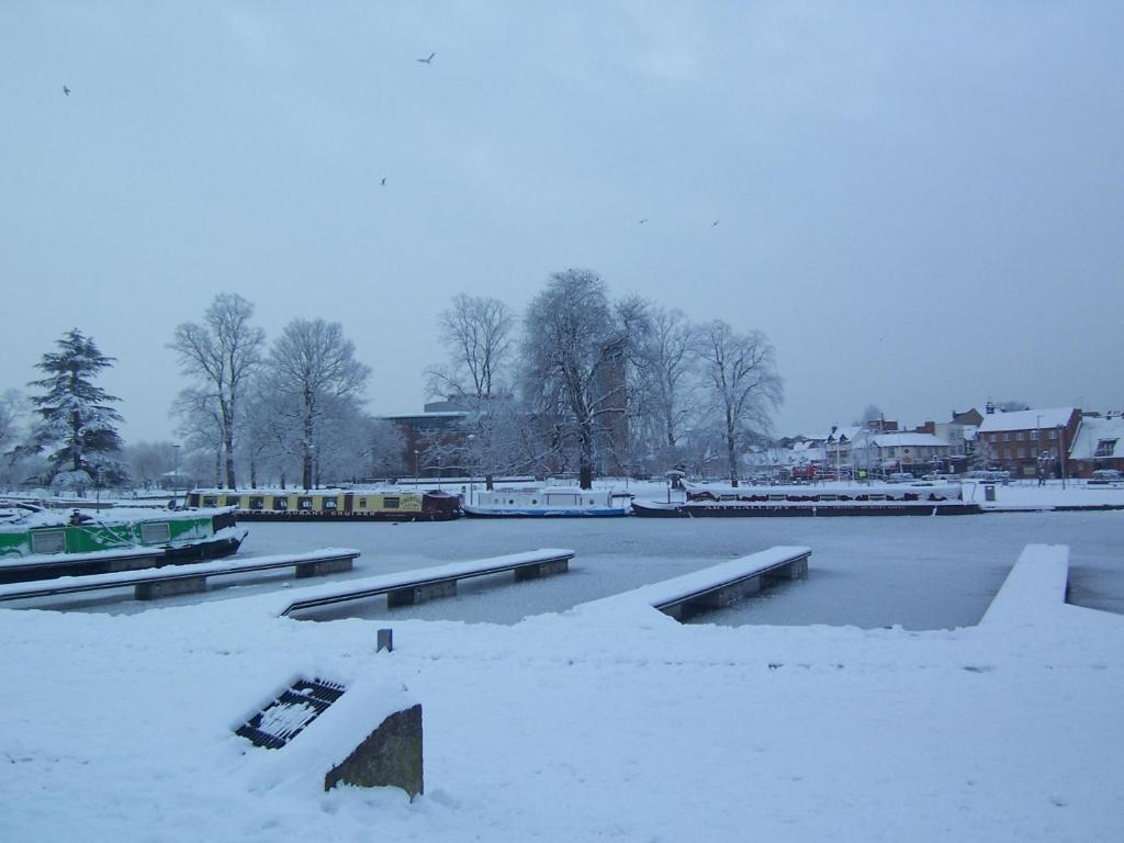 Faviere Guest House Stratford-upon-Avon Exterior foto